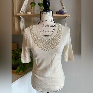 Beautiful Vintage Pearl Top